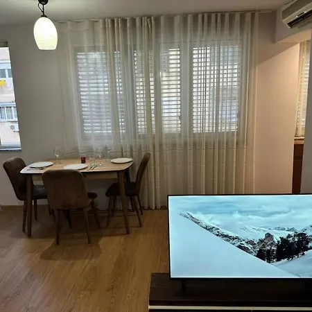 63 ° Bs Garda Διαμέρισμα